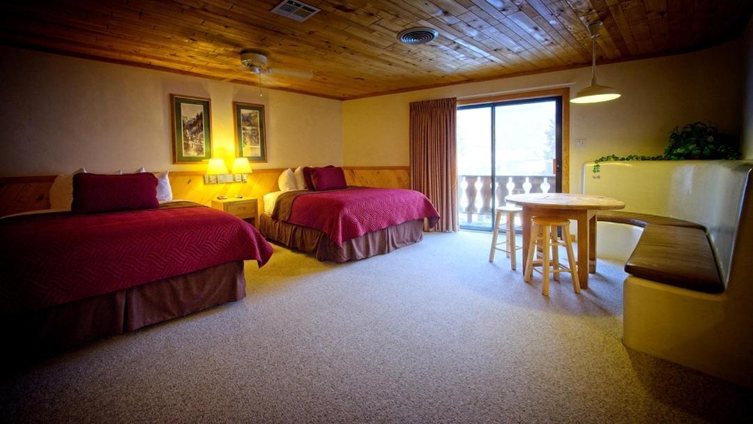 Sitzmark Sports Lodge Red River Zewnętrze zdjęcie
