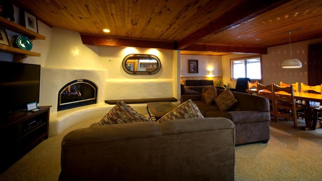 Sitzmark Sports Lodge Red River Zewnętrze zdjęcie